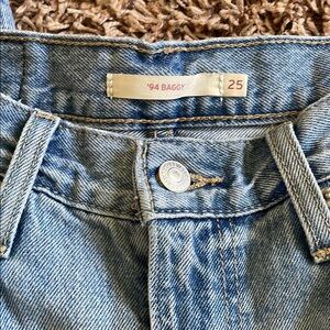 Levi's Blue Boyfriend Jeans with Authentic Lived-In Look